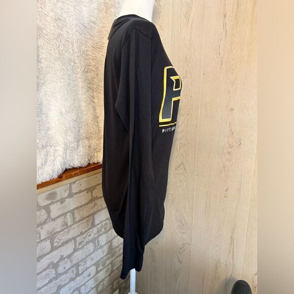 Mens Pittsburgh Penguins long sleeve logo black and gold Shirt size small - Picture 2 of 7